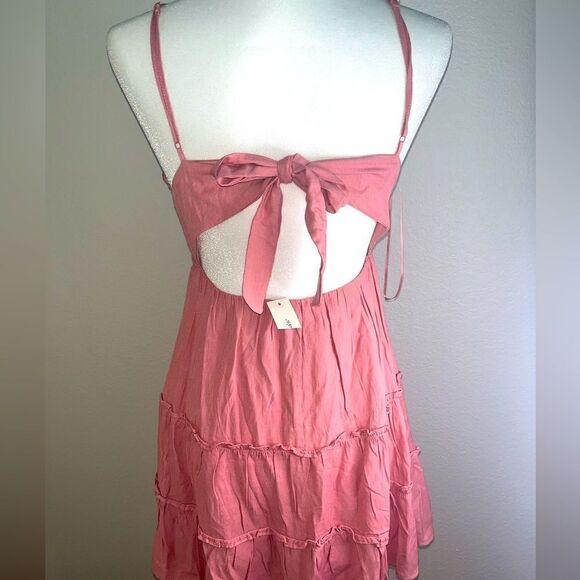 Francesca’s Saanvi Crochet Tiered Mini Dress - Picture 5 of 6